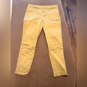 American Eagle Outfitters Mustard Yellow Jeans
